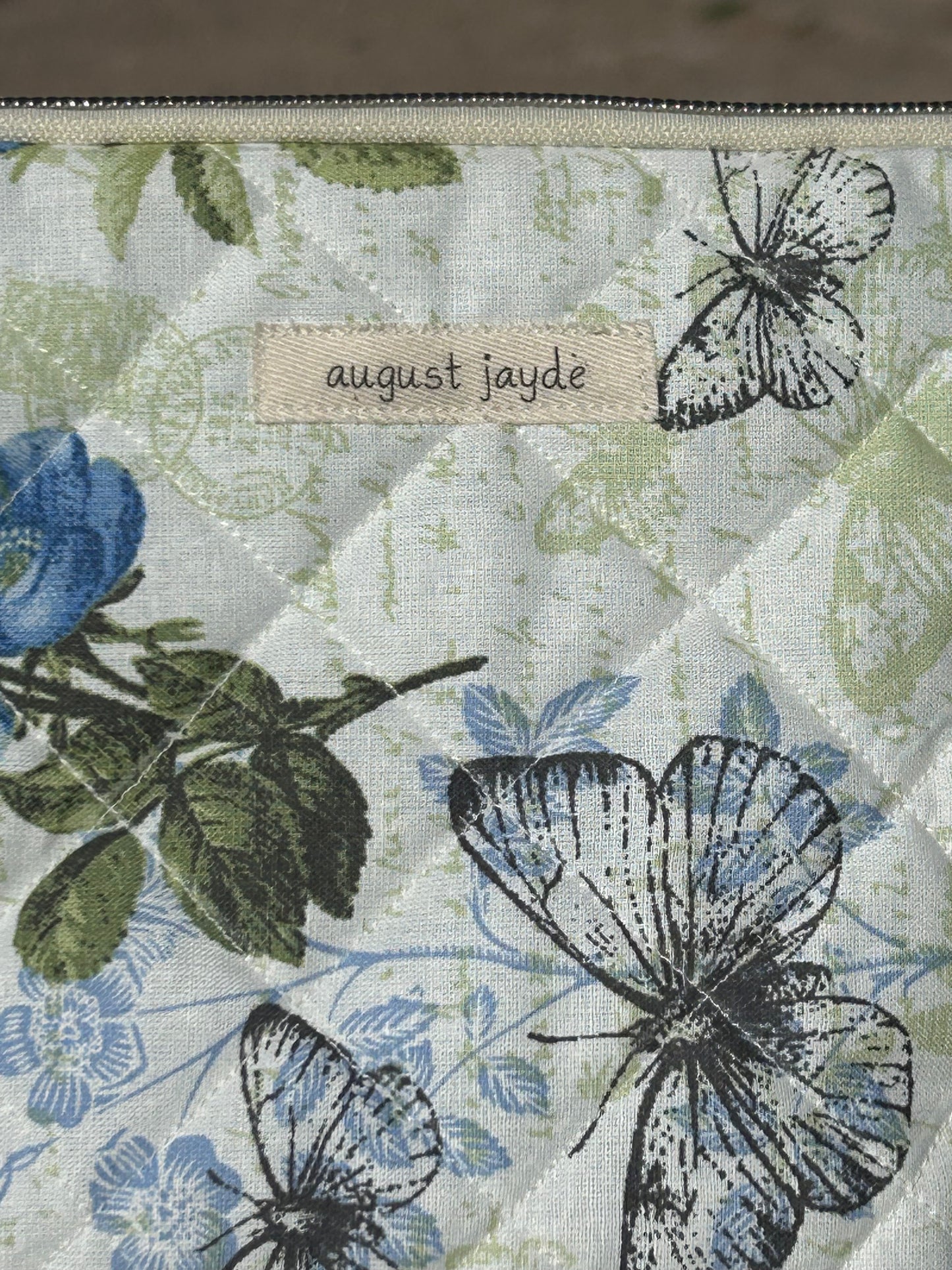 Blooming Blues Pouch