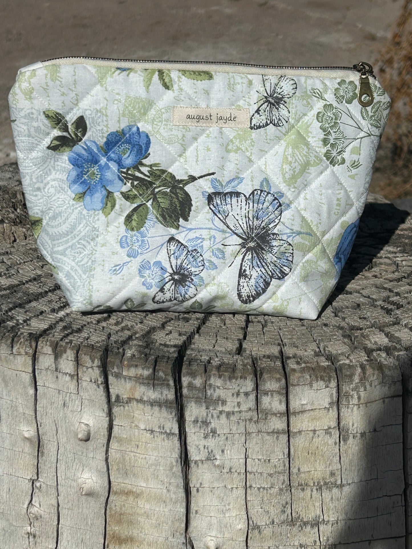 Blooming Blues Pouch