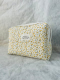 Dainty Daisies Boxy Pouch